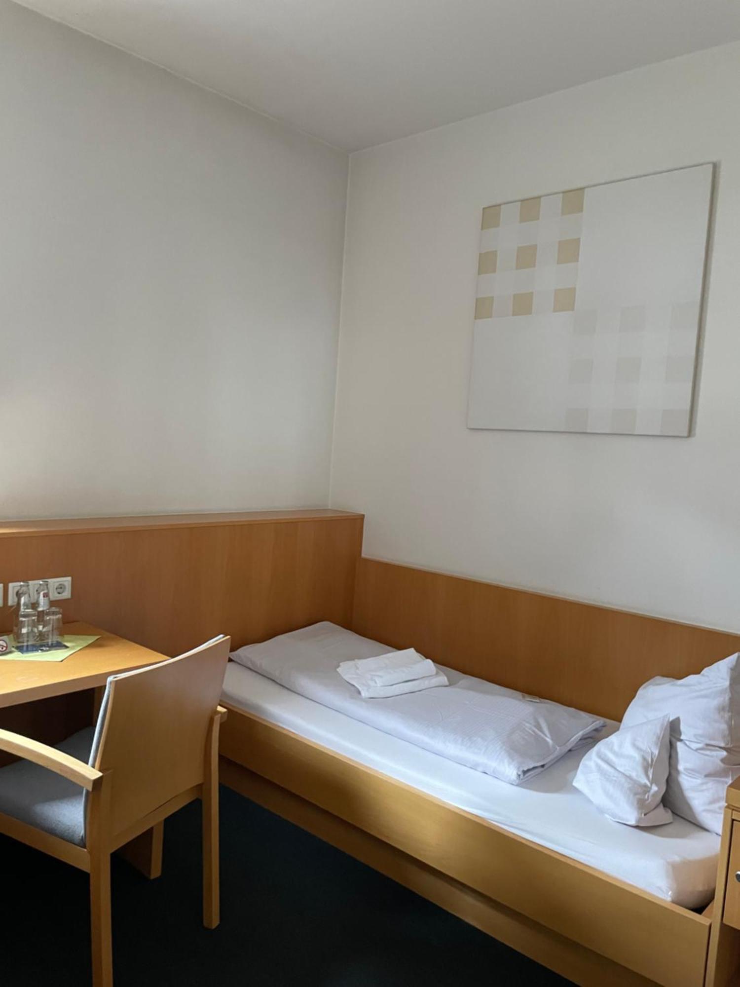 Tagungshaus Himmelspforten - Self Check-In Wurzburg Luaran gambar