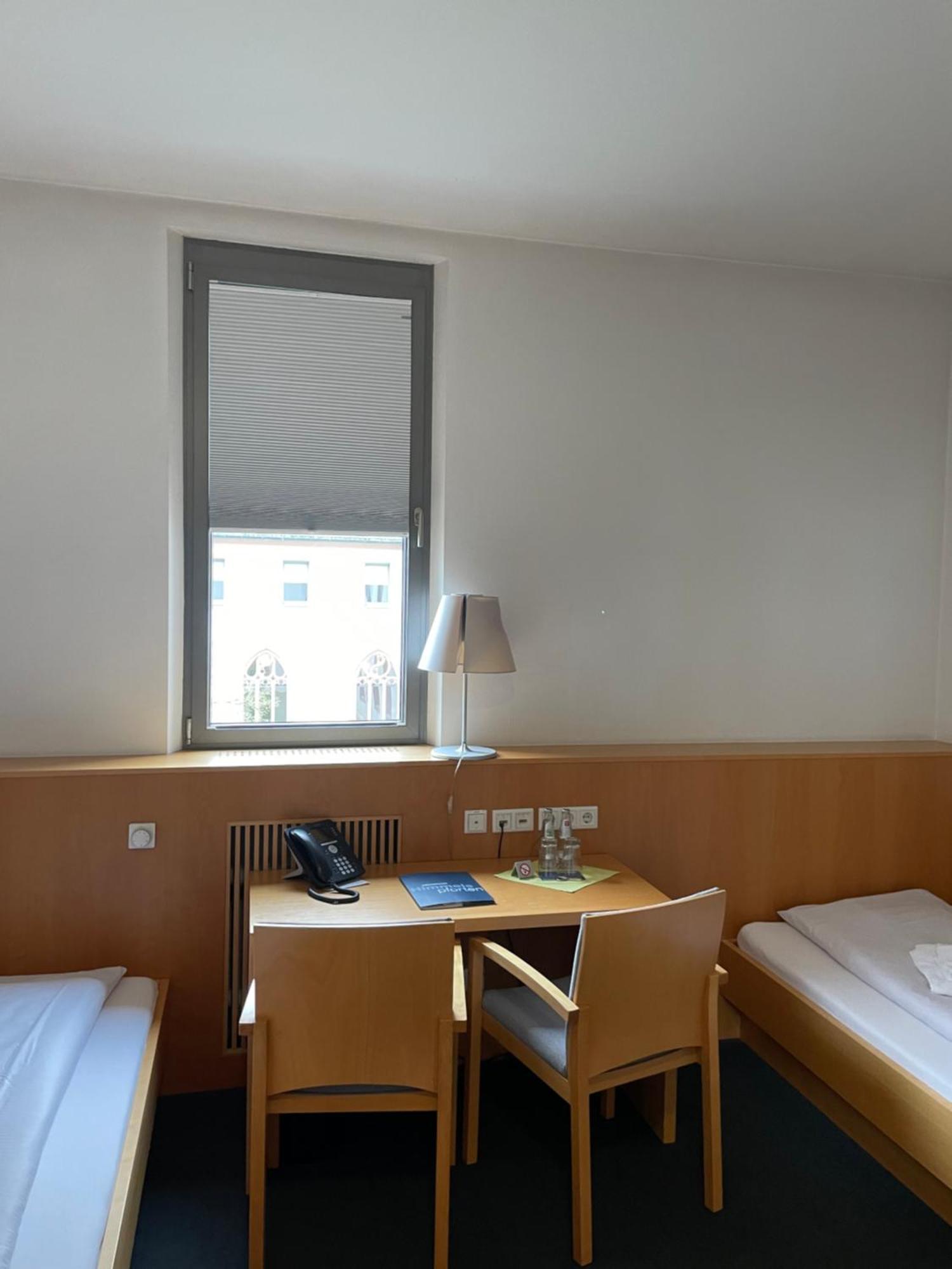Tagungshaus Himmelspforten - Self Check-In Wurzburg Luaran gambar